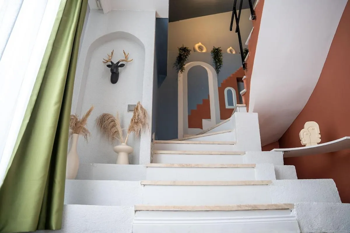 شقة Luxury 1Br Duplex With Terrace & Office In Tomtom اسطنبول تركيا