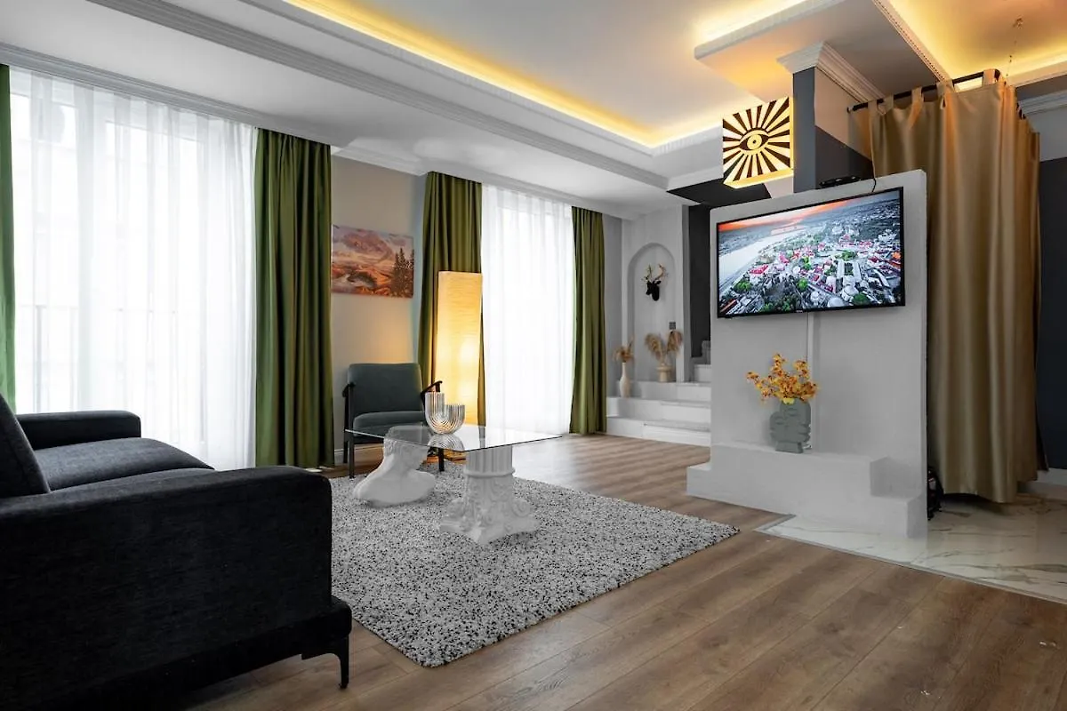 شقة Luxury 1Br Duplex With Terrace & Office In Tomtom اسطنبول